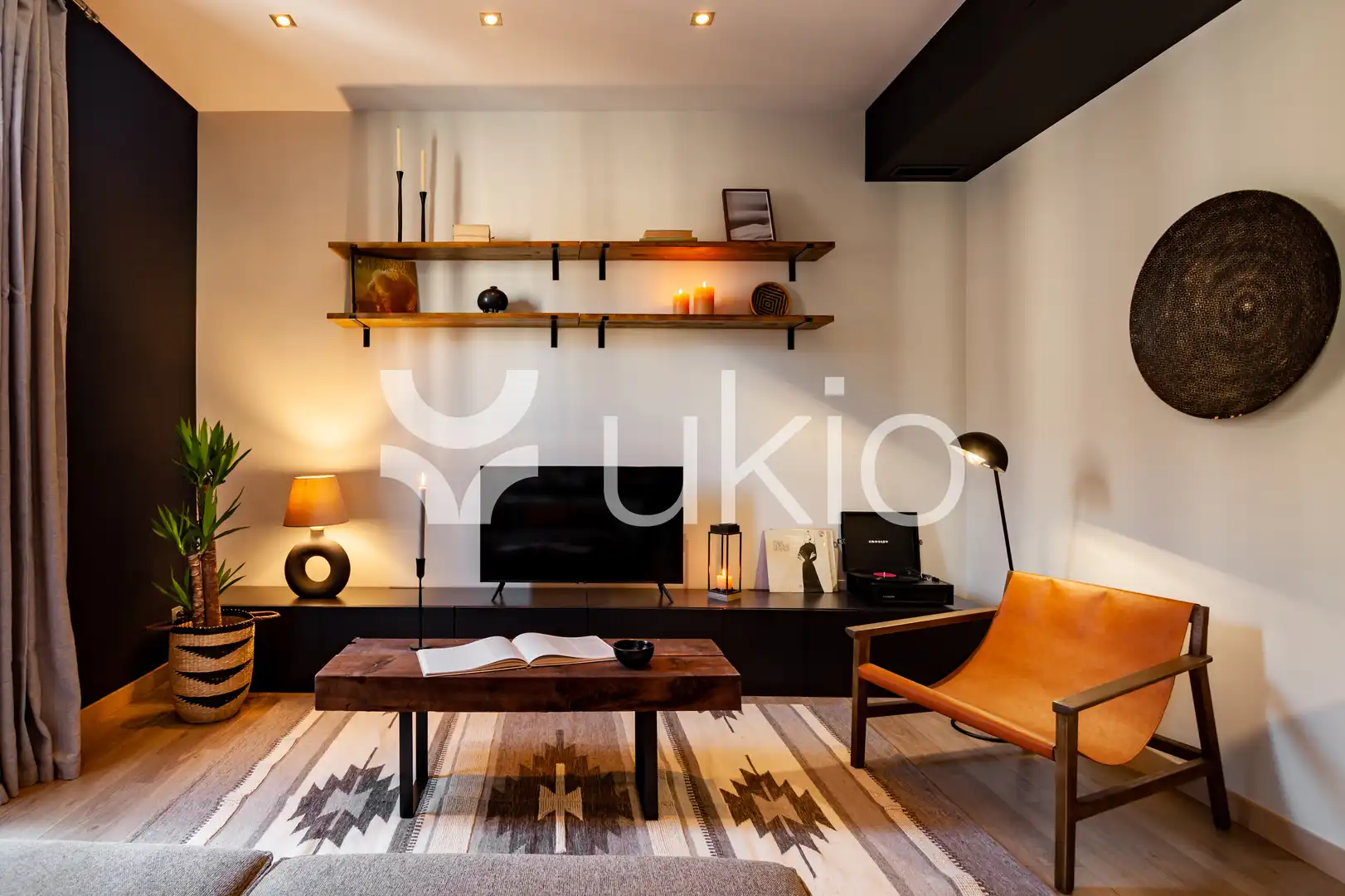 Appartement compact avec ascenseur à louer à Carrer del Rosselló, imagen 2