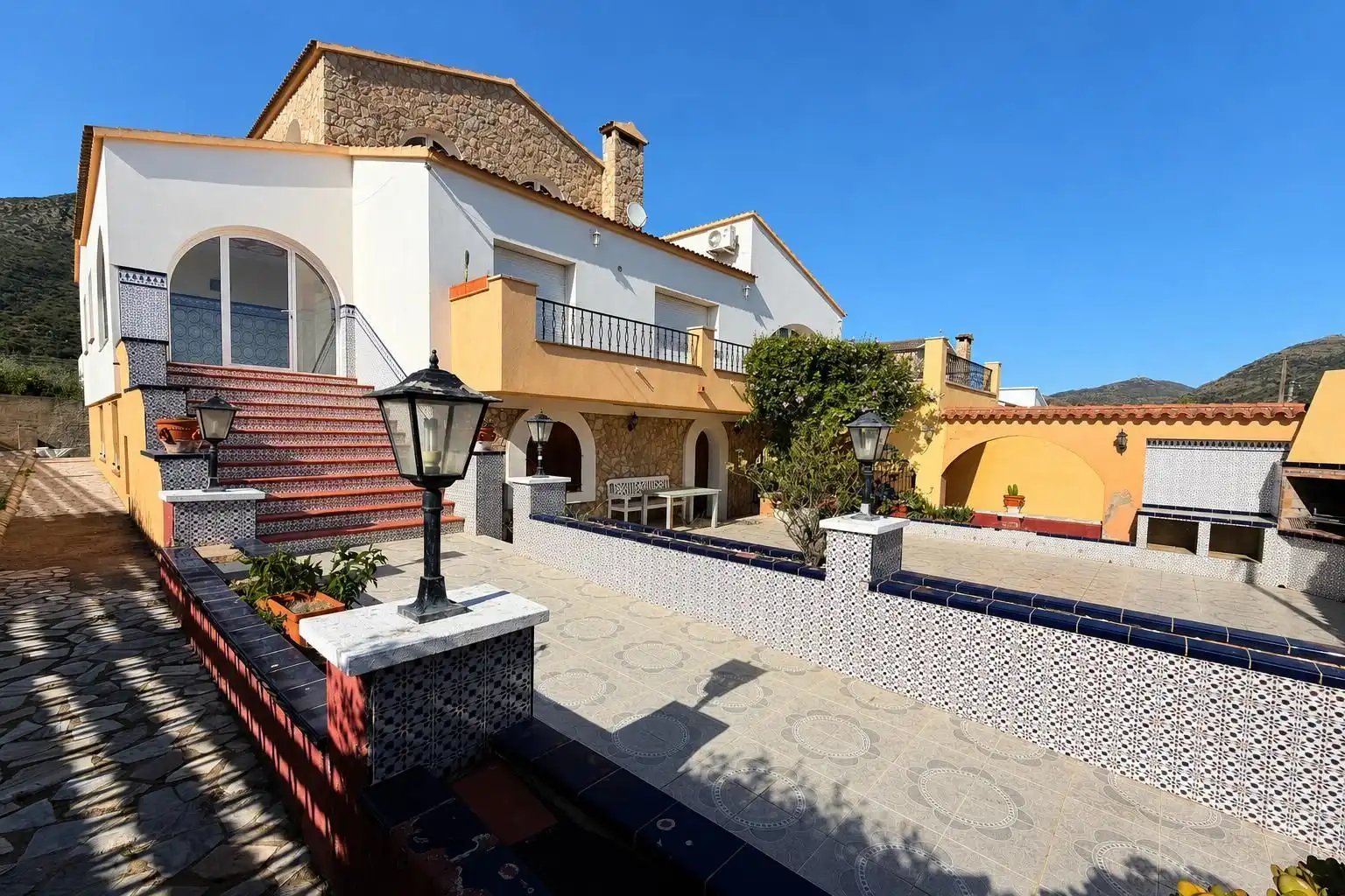 Vista exterior de Casa o chalet en venta en Roses con Aire acondicionado, Calefacción y Terraza