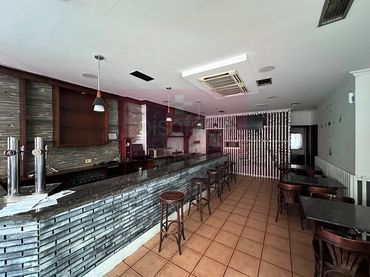 Local comercial en venda a A Milagrosa