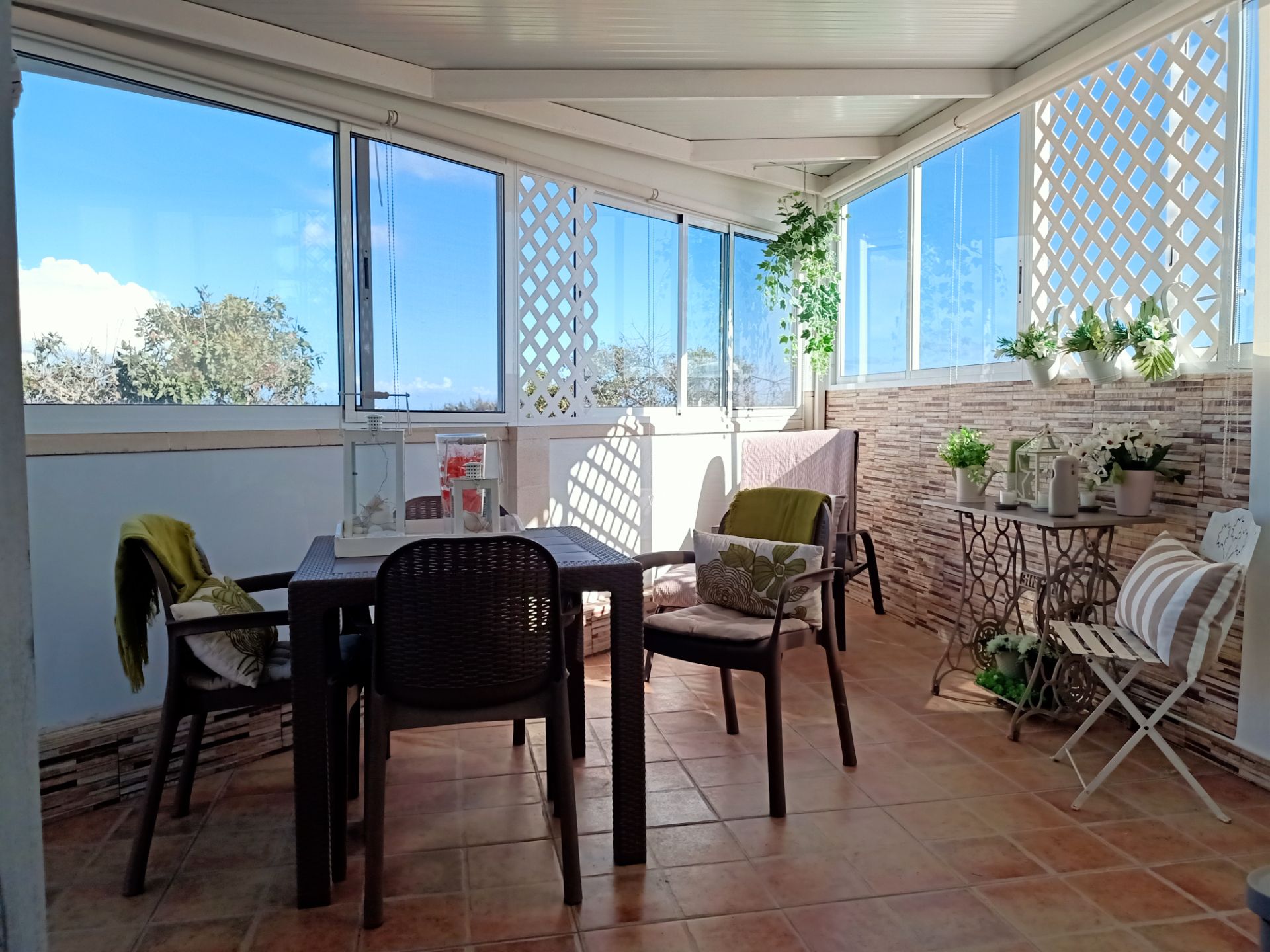 Terrassa de Apartament de lloguer en San Bartolomé de Tirajana amb Moblat, Rentadora i TV