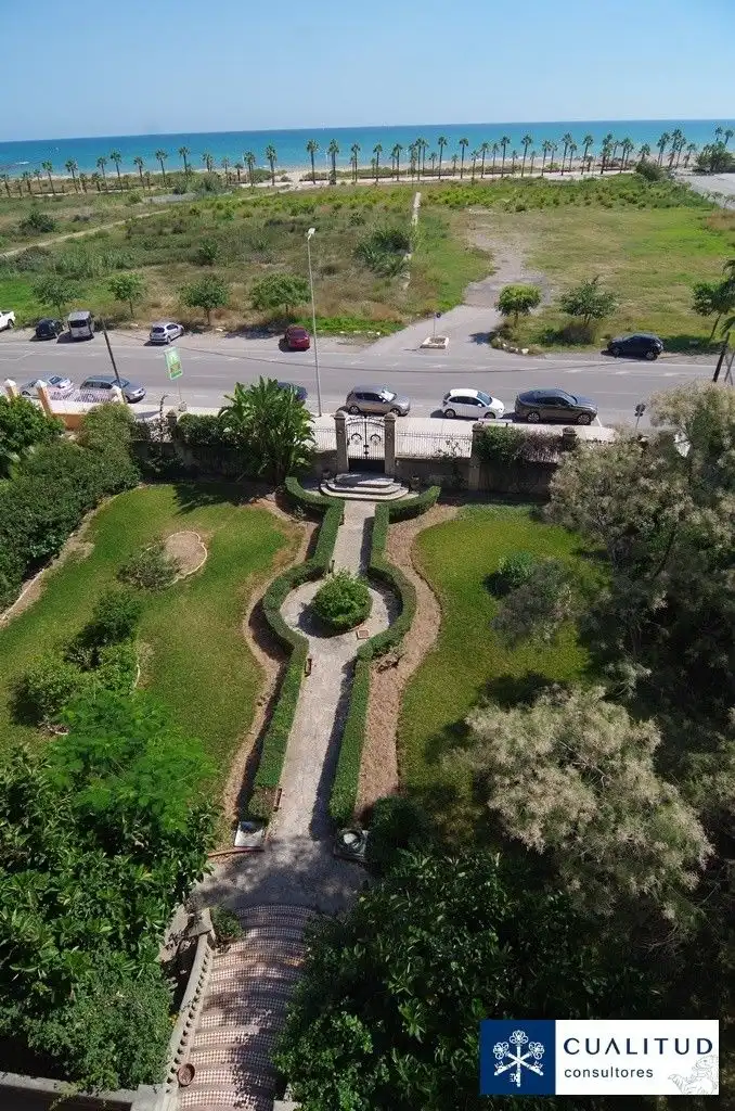 Casa o xalet en venda en Burriana / Borriana amb Jardí privat, Terrassa i Traster