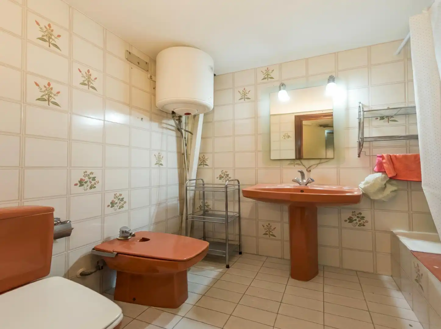 Bathroom of Buildings for sale in Vila-real