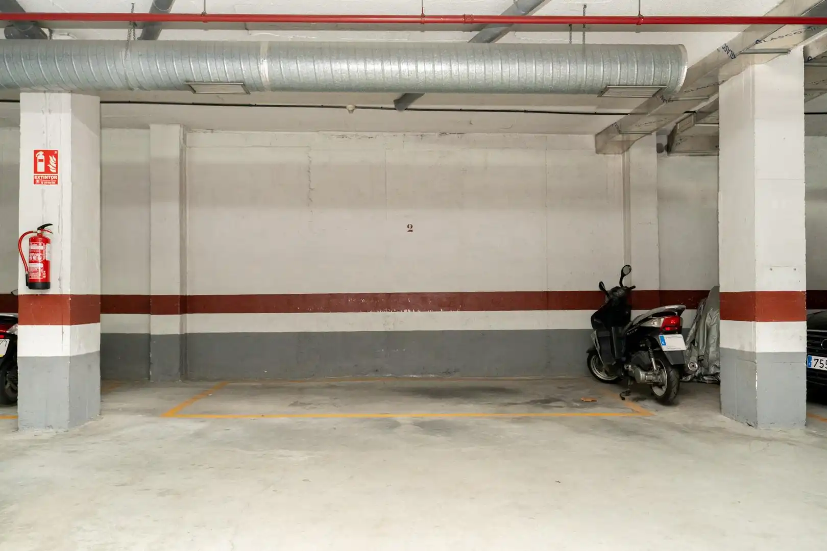 Aparcament de Pis en venda en Motril amb Aire condicionat i Balcó