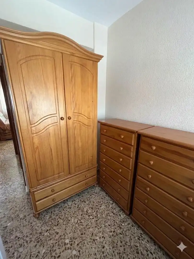Habitación de Piso en venta en Ribeira con Trastero y Amueblado