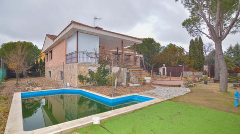 Foto 2 de Casa o xalet en venda a Calle Retamas, Pino Alto - Navarredonda, Valdemorillo