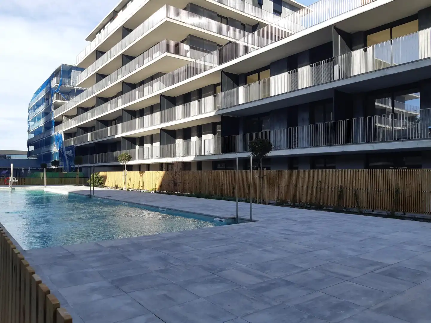 Piscina de Piso de alquiler en Badalona con Calefacción, Jardín privado y Terraza