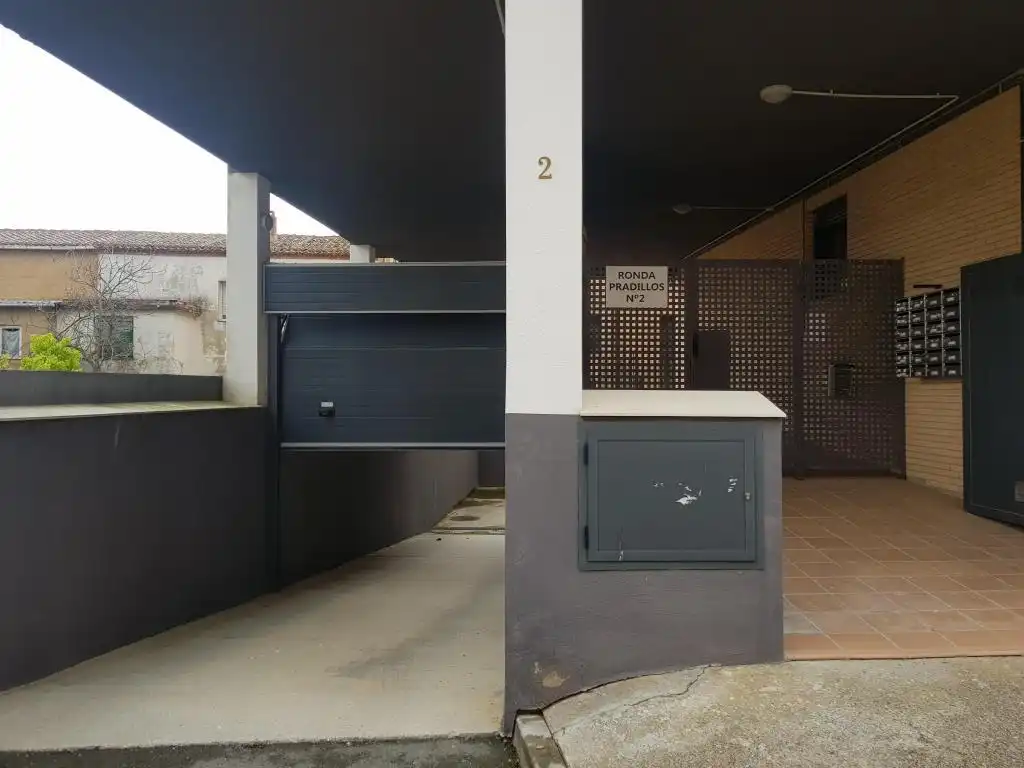 Aparcamiento en venta en c/ ronda de los pradillos, imagen 9