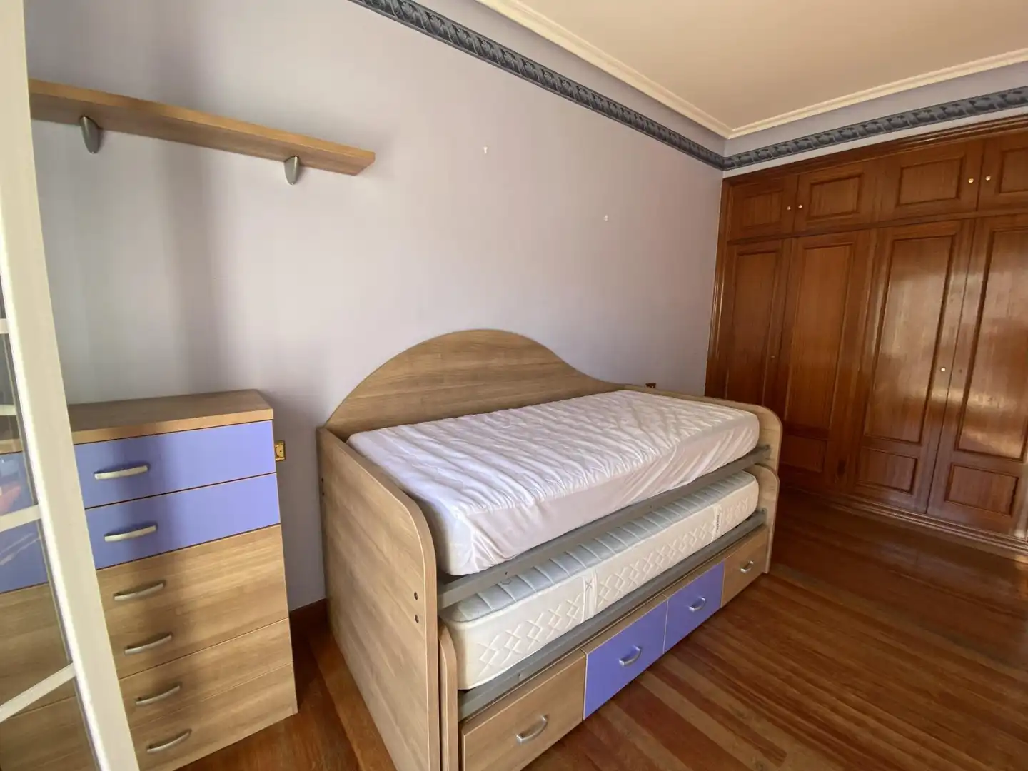Schlafzimmer von Einfamilien-Reihenhaus zum Verkauf in Loiu mit Heizung, Privatgarten und Terrasse