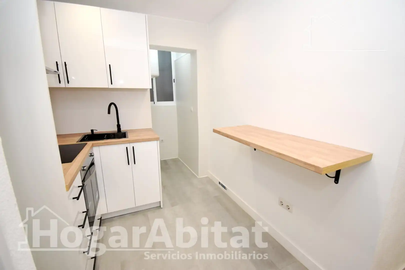Cocina de Piso en venta en Burriana / Borriana con Balcón y Alarma