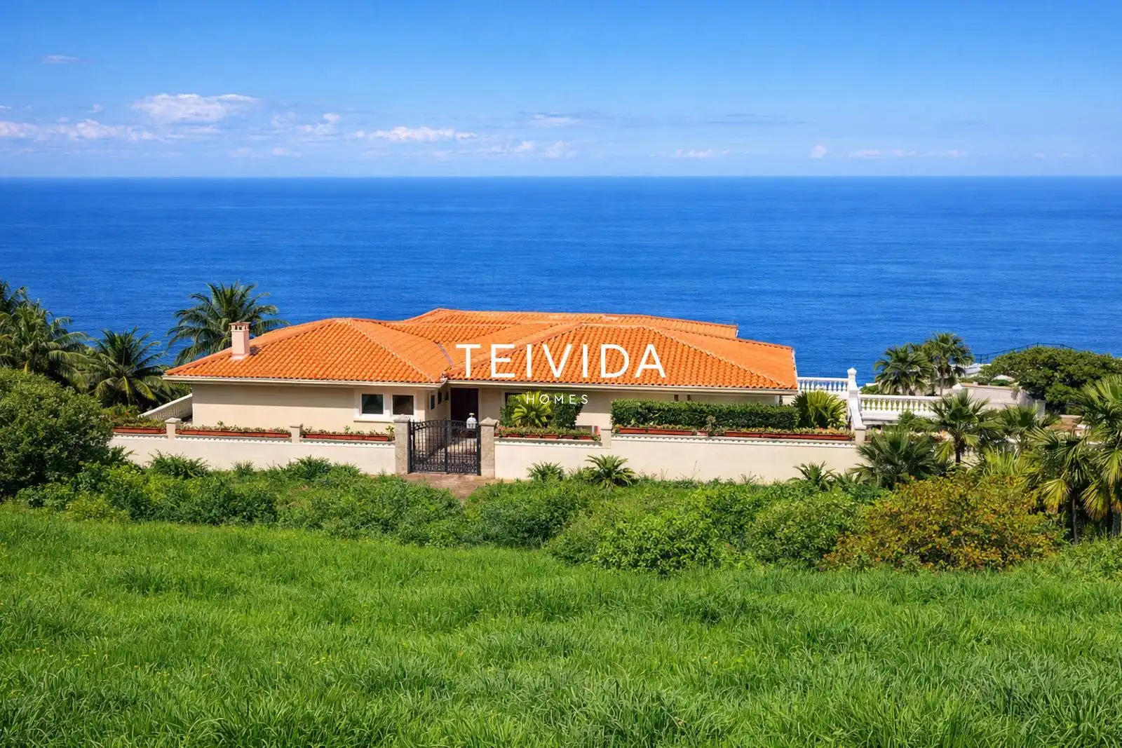Exterior view of Houses for sale in Tacoronte  with Air Conditioner, Terrace and Storage room