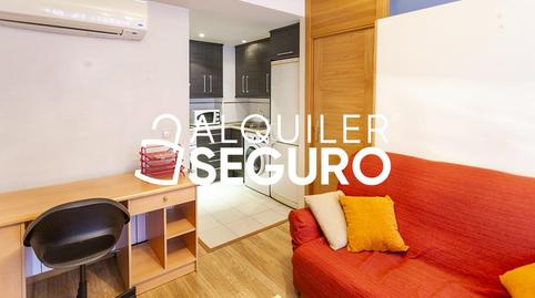 Foto 5 de Piso de alquiler en De las Margaritas, Berruguete, Madrid