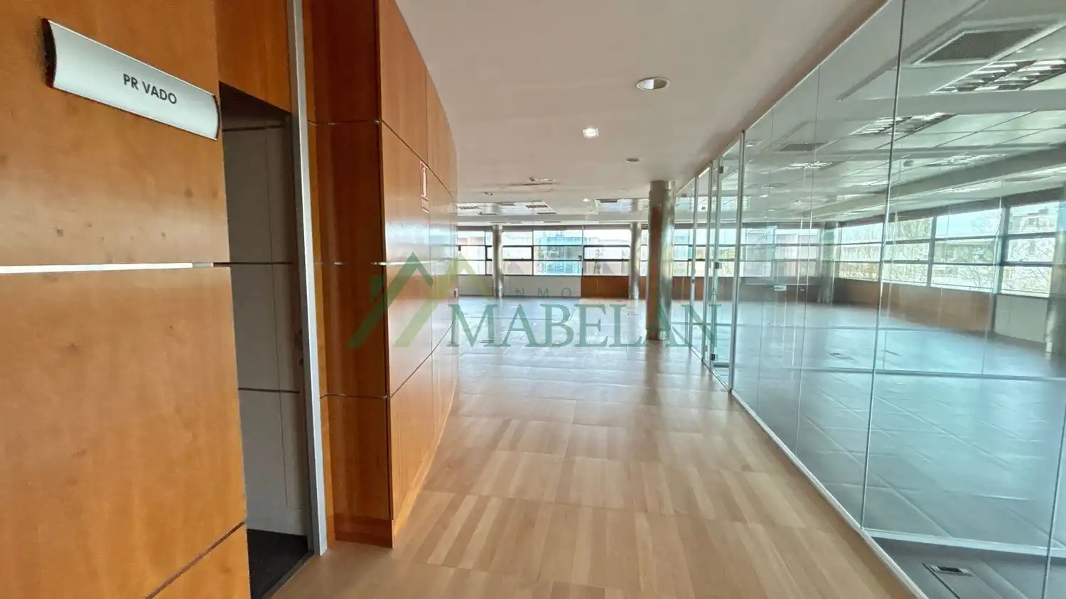 Oficina con ascensor en venta en El Pinar - Punta Galea, imagen 21