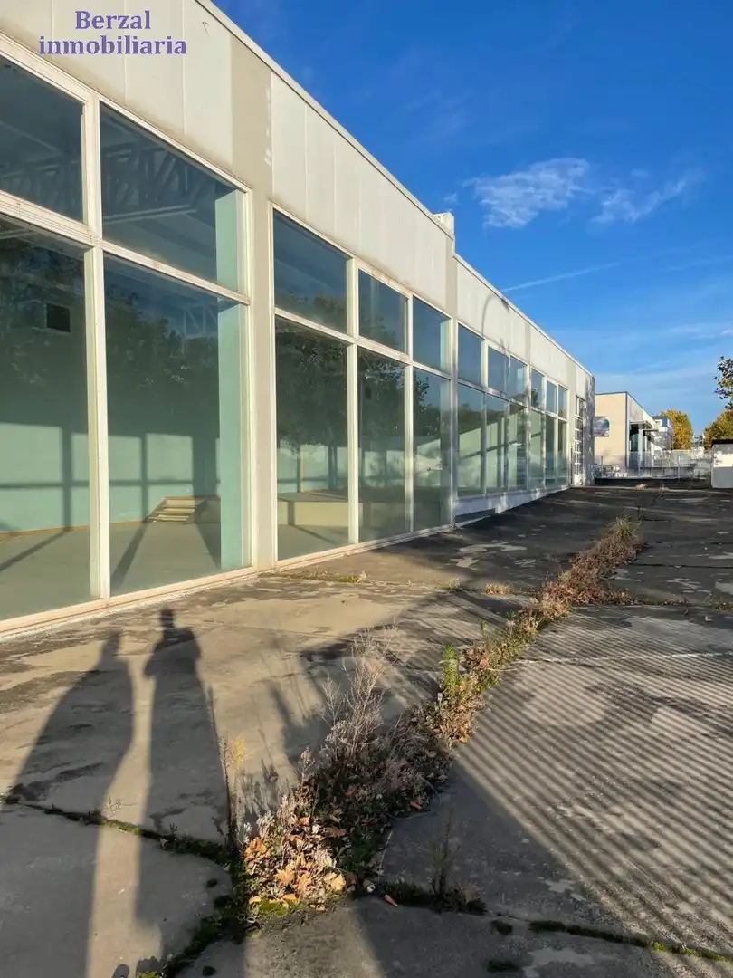 Industriegebäude zum Verkauf in Calle Picón, imagen 2