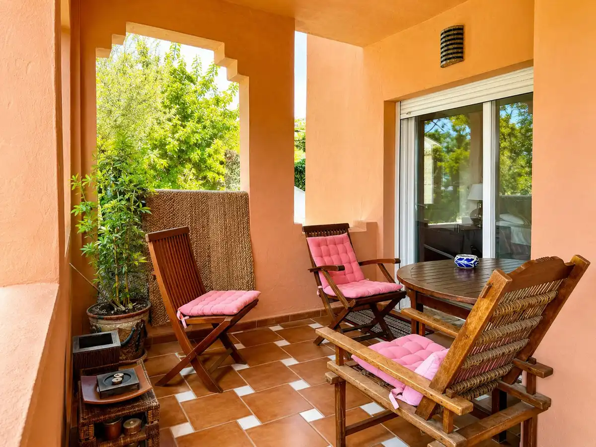 Flat with lift for sale in San Pedro de Alcántara, imagen 5