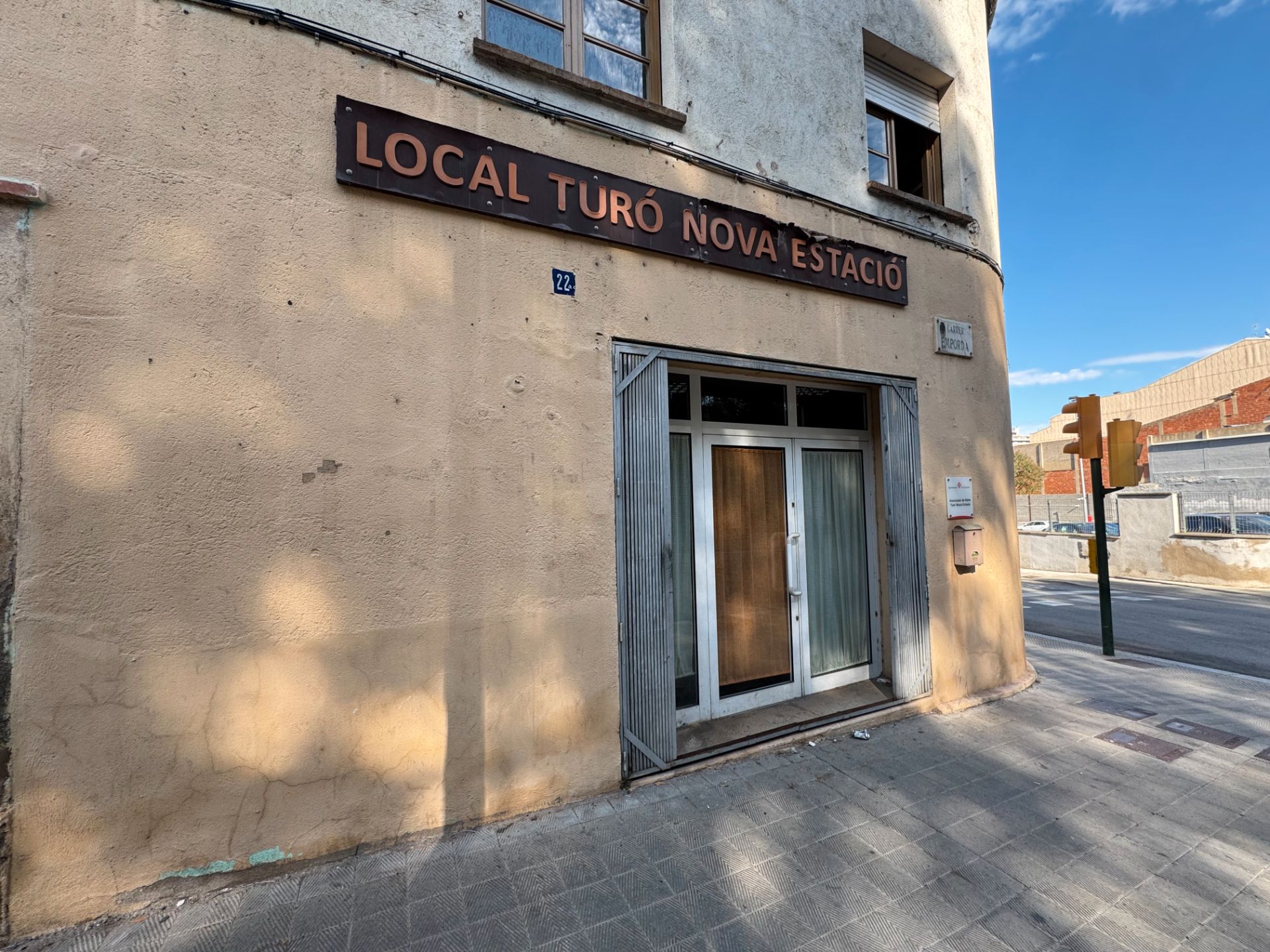 Vista exterior de Local de alquiler en Figueres