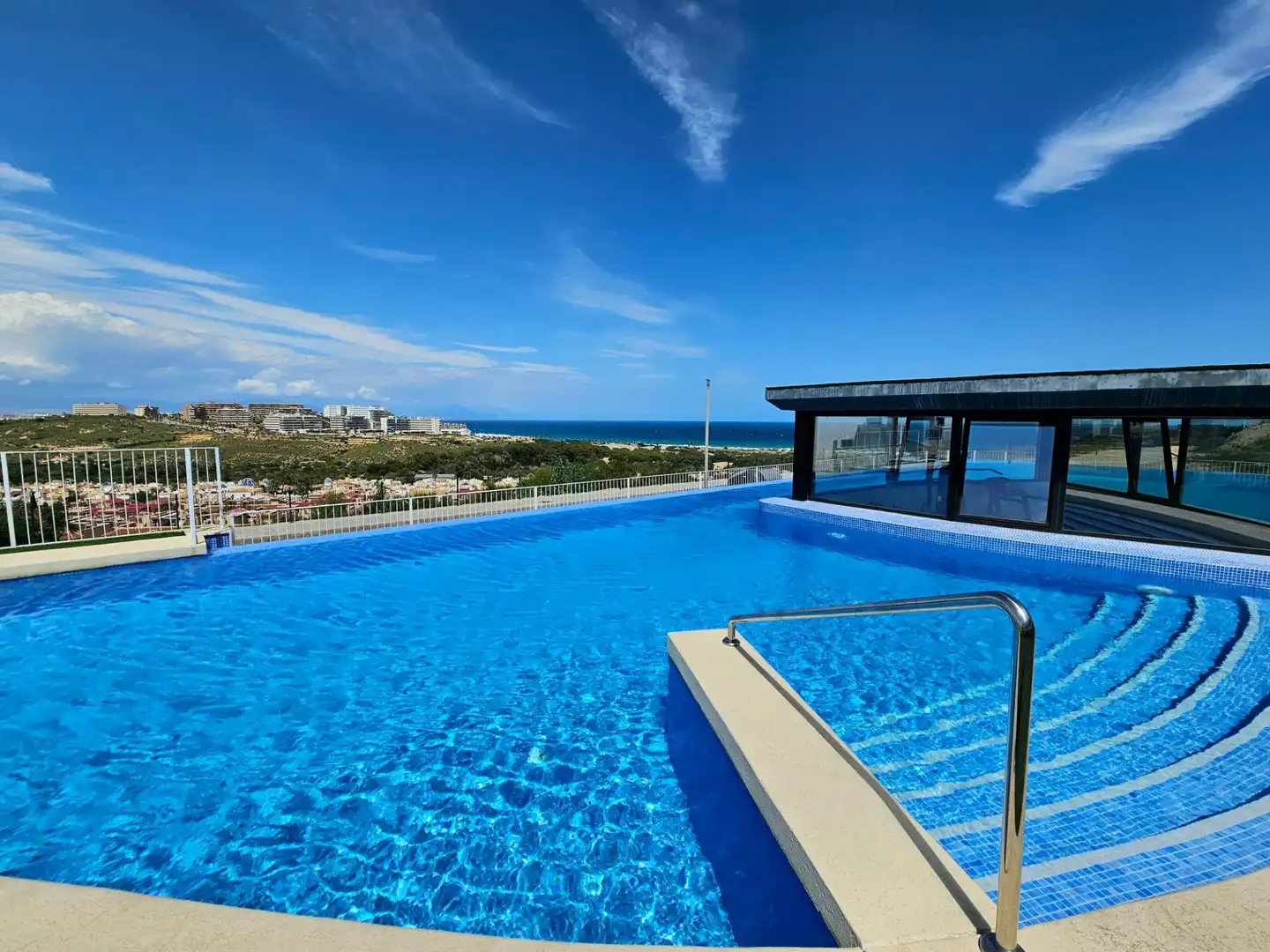 Piscina de Apartament en venda en Santa Pola