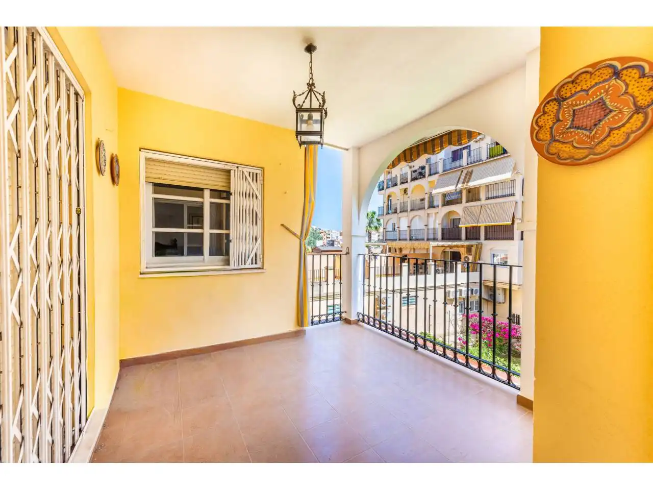 Piso con piscina en venta en Torre del Mar, imagen 5