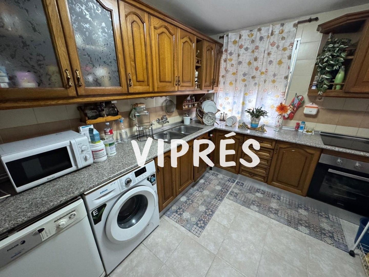 Cuina de Pis en venda en Mérida amb Aire condicionat