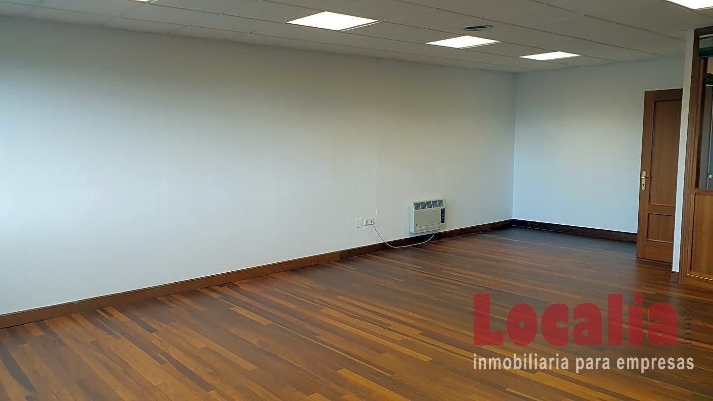 Oficina en venda en Santander