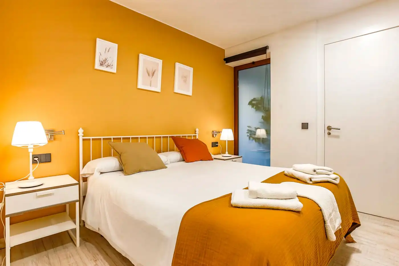 Bedroom of Country homes for sale in Montagut i Oix  with Private garden, Terrace and Swimming Pool