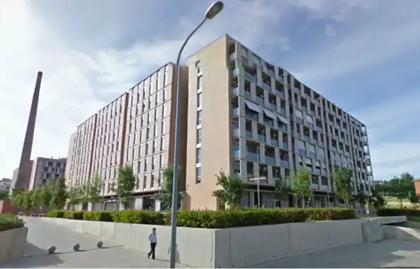 Garaje de alquiler en Carrer Marquès de Caldes de Montbui, 90, Eixample Sud – Migdia