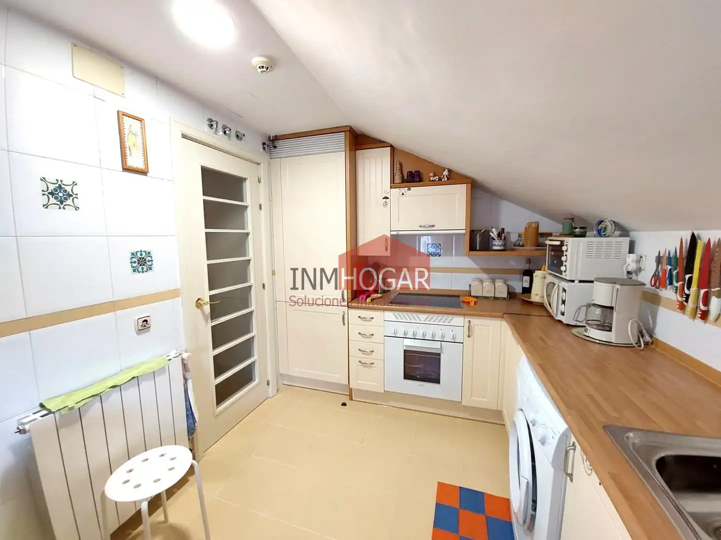Cocina de Piso en venta en Ávila con Calefacción, Terraza y Amueblado
