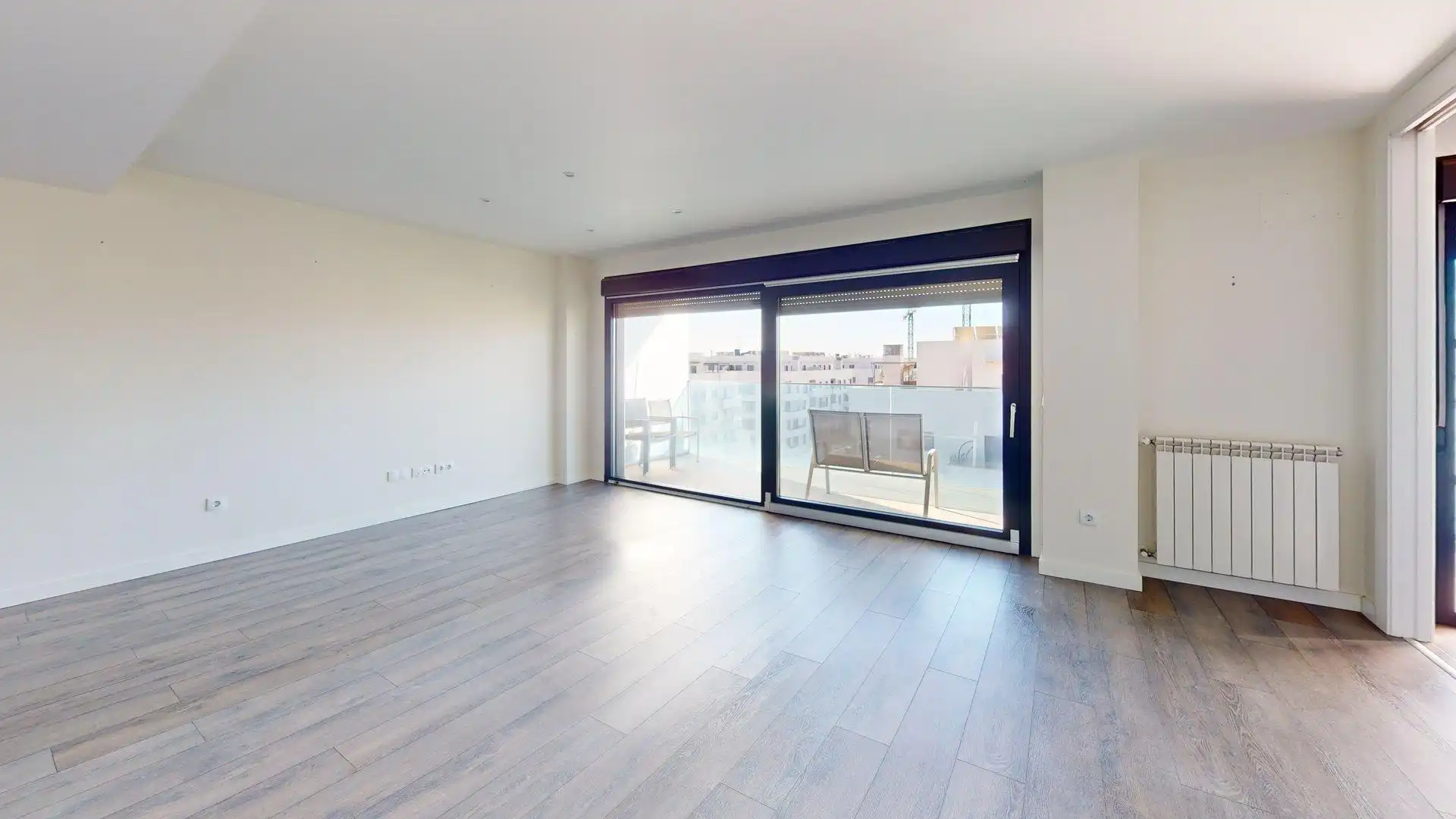 Piso con ascensor en venta en Calle MATILDE TAGLE