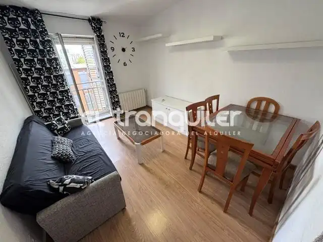 Flat to rent in Calle San León