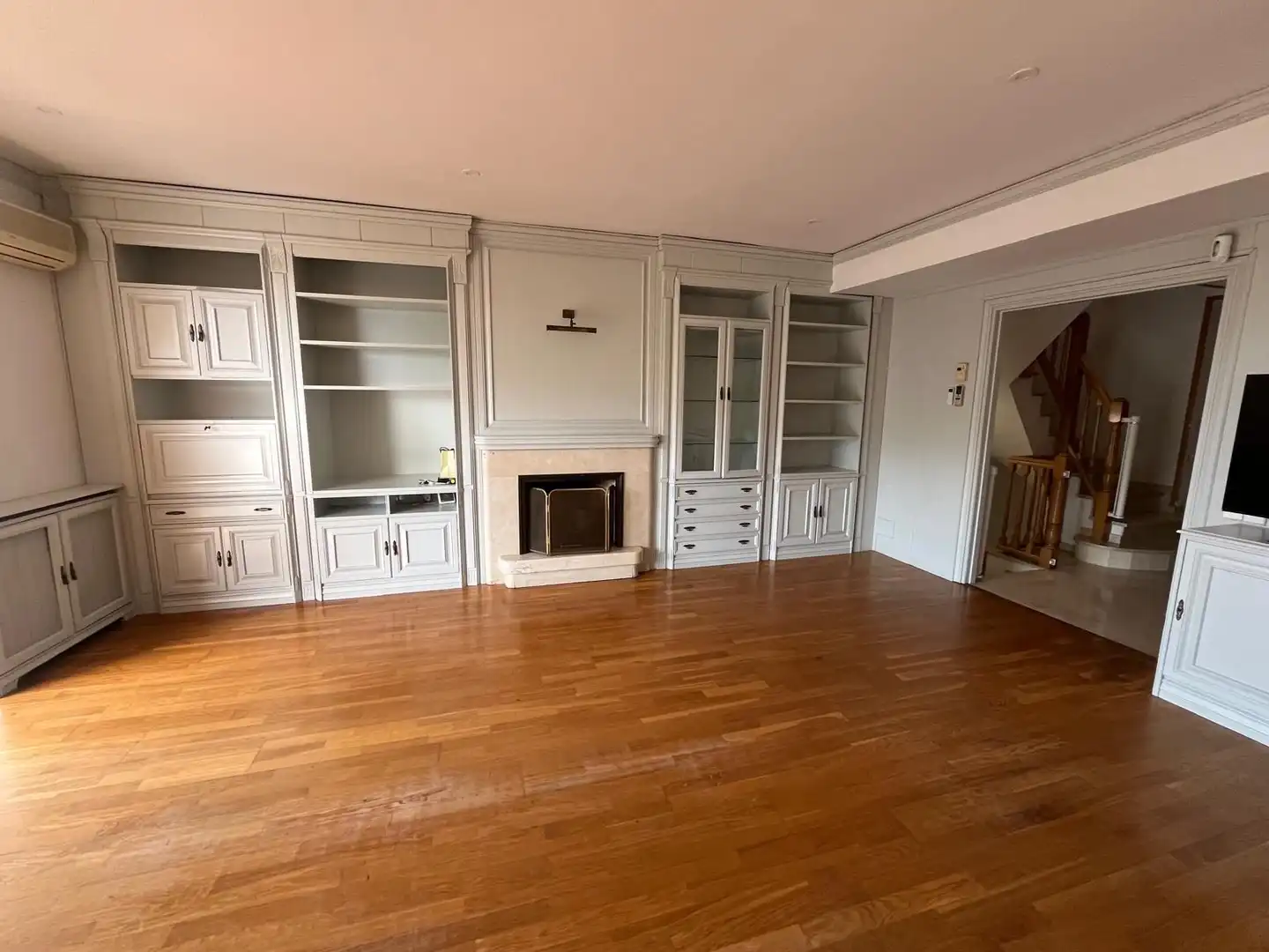 Sala d'estar de Casa adosada en venda en El Masnou amb Aire condicionat, Calefacció i Jardí privat