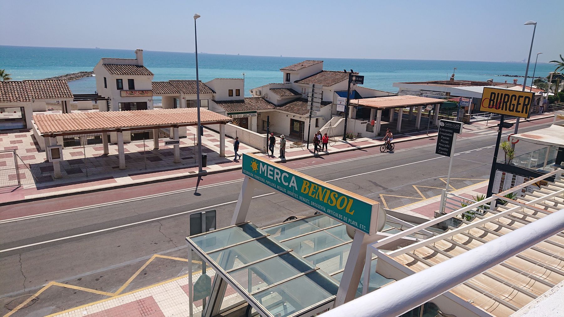 Local en venta en Benicasim / Benicàssim con Aire acondicionado, Calefacción y Internet