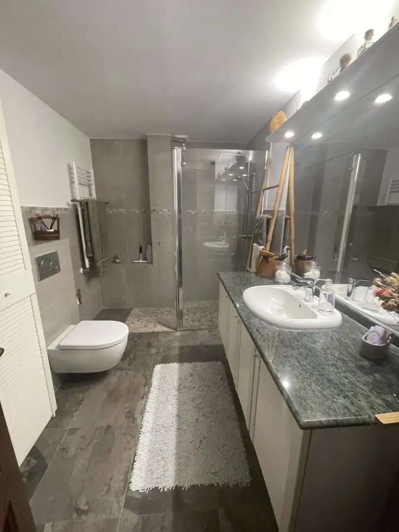 Baño de Casa o chalet en venta en Donostia - San Sebastián  con Aire acondicionado, Calefacción y Jardín privado