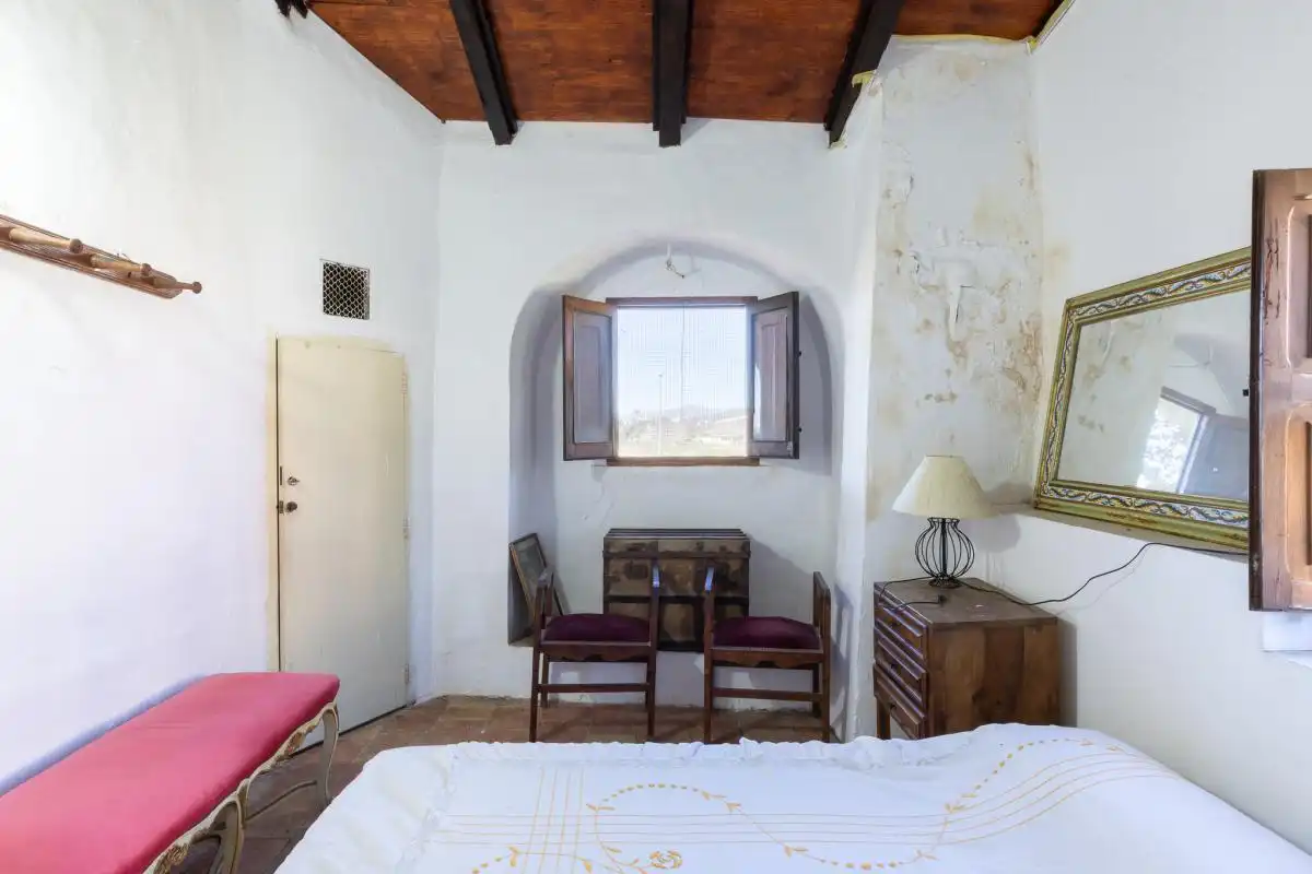 Houses for sale in Carrer ľ Alqueria de les Torres, Park Nord - Casona