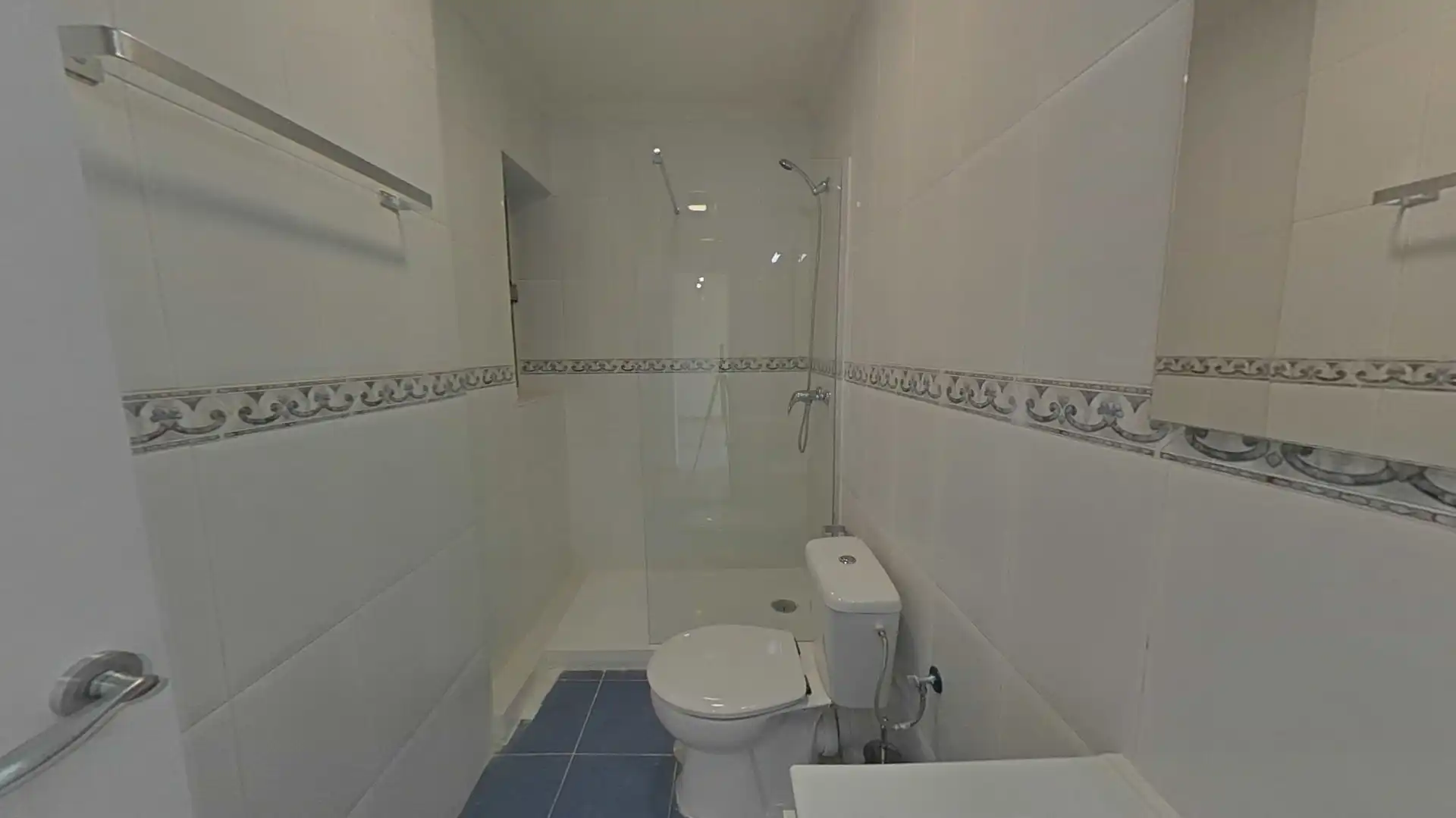 Bany de Pis en venda en Ciudad Lineal