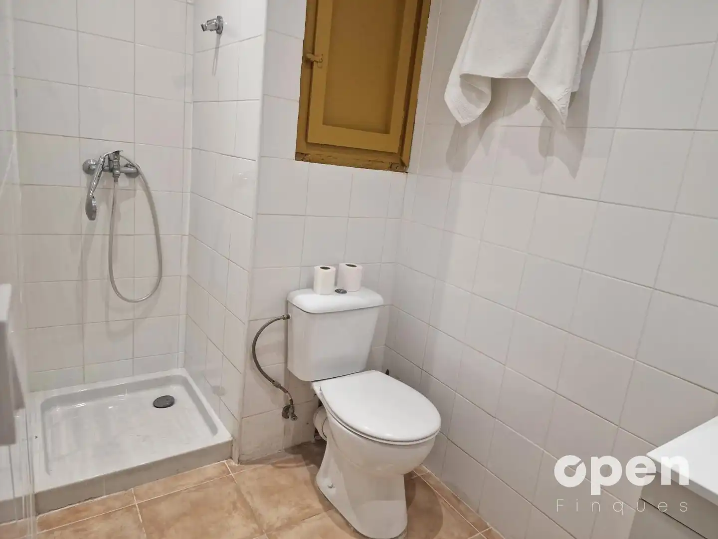 Baño de Piso en venta en Terrassa con Terraza y Balcón