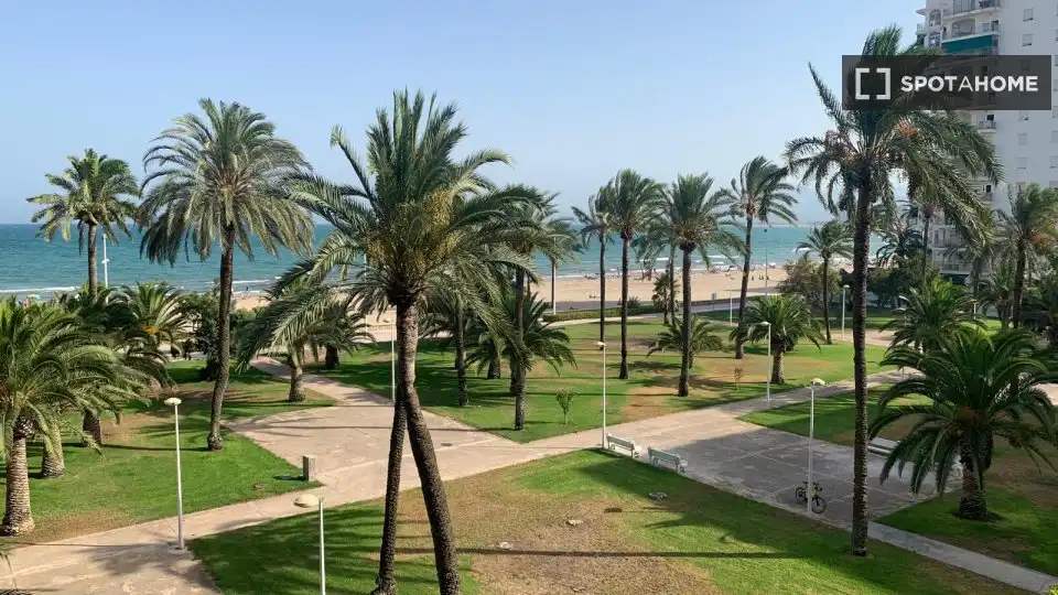 Exterior view of Flat for rent in Cullera  with Air Conditioner, Heating and Furnished