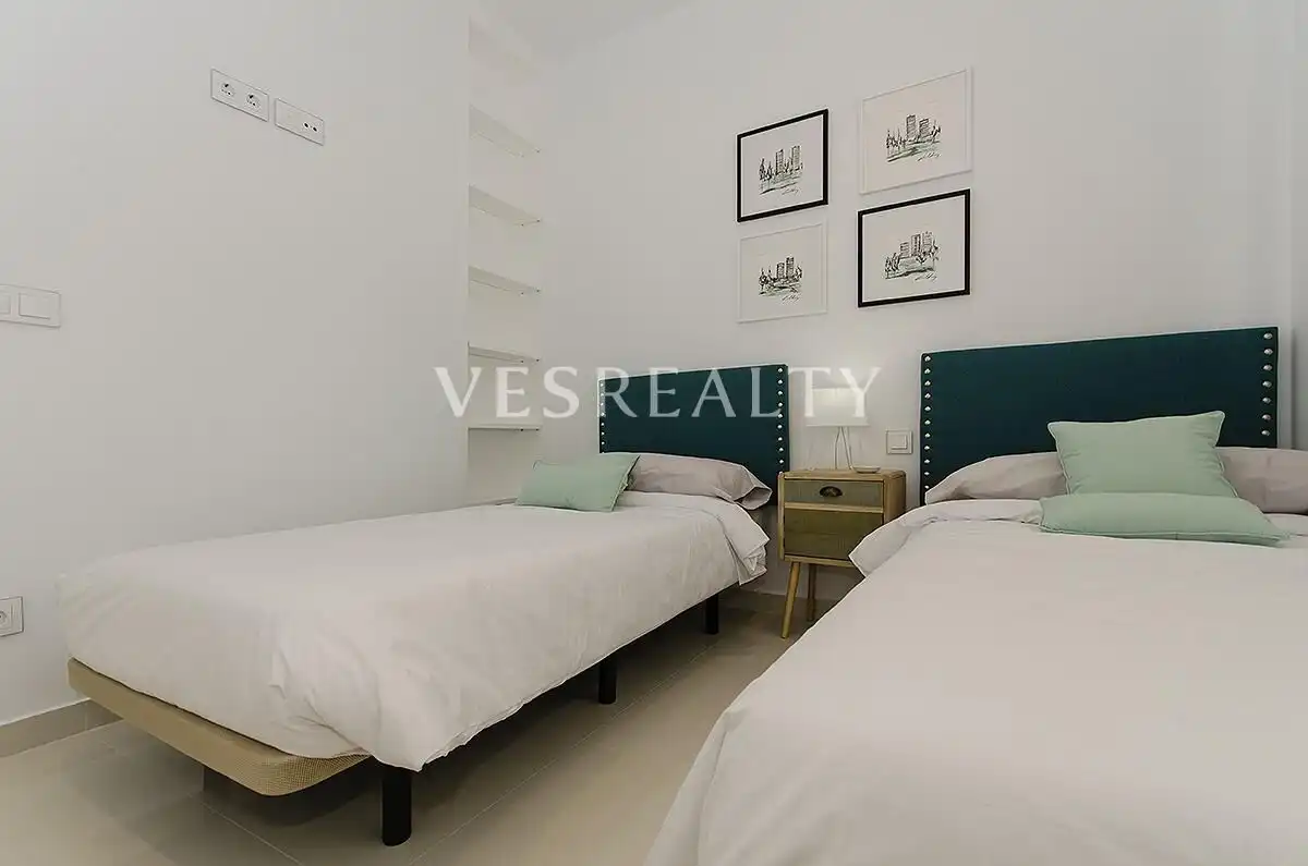 Detached house with terrace for sale in Calle Juan Marsé, imagen 34