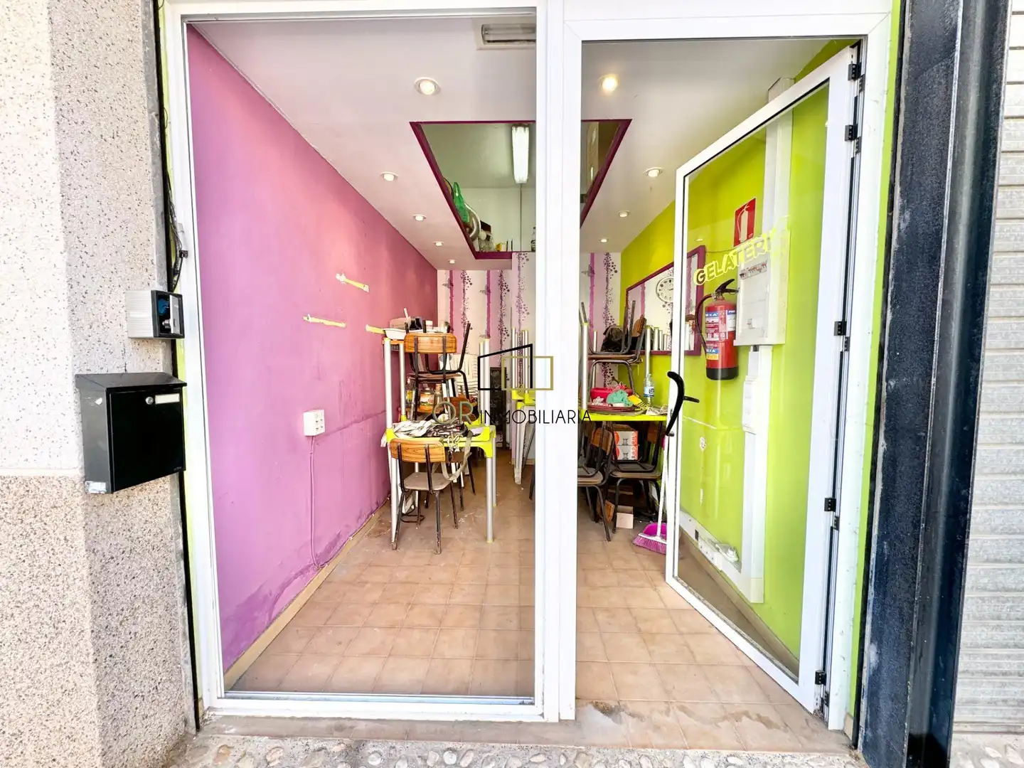 Local en venta en Els Monjos