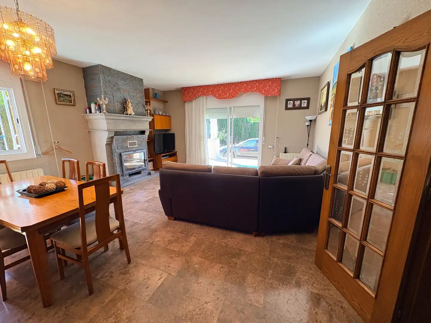 Sala de estar de Casa o chalet en venta en Pallejà con Aire acondicionado, Calefacción y Jardín privado