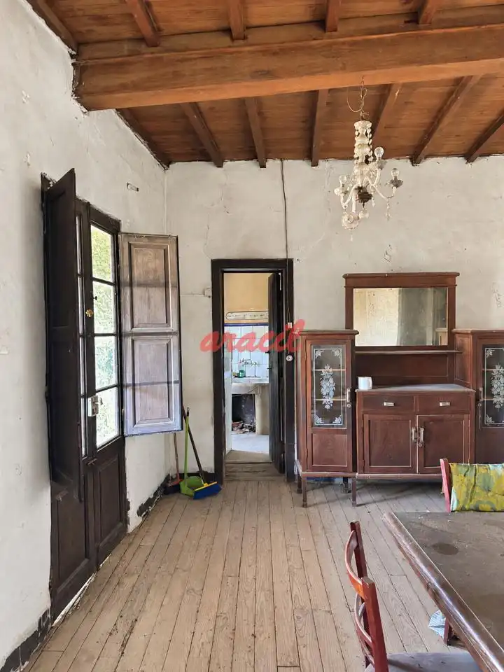 Casa rustica con giardino in vendita a Coles, imagen 5