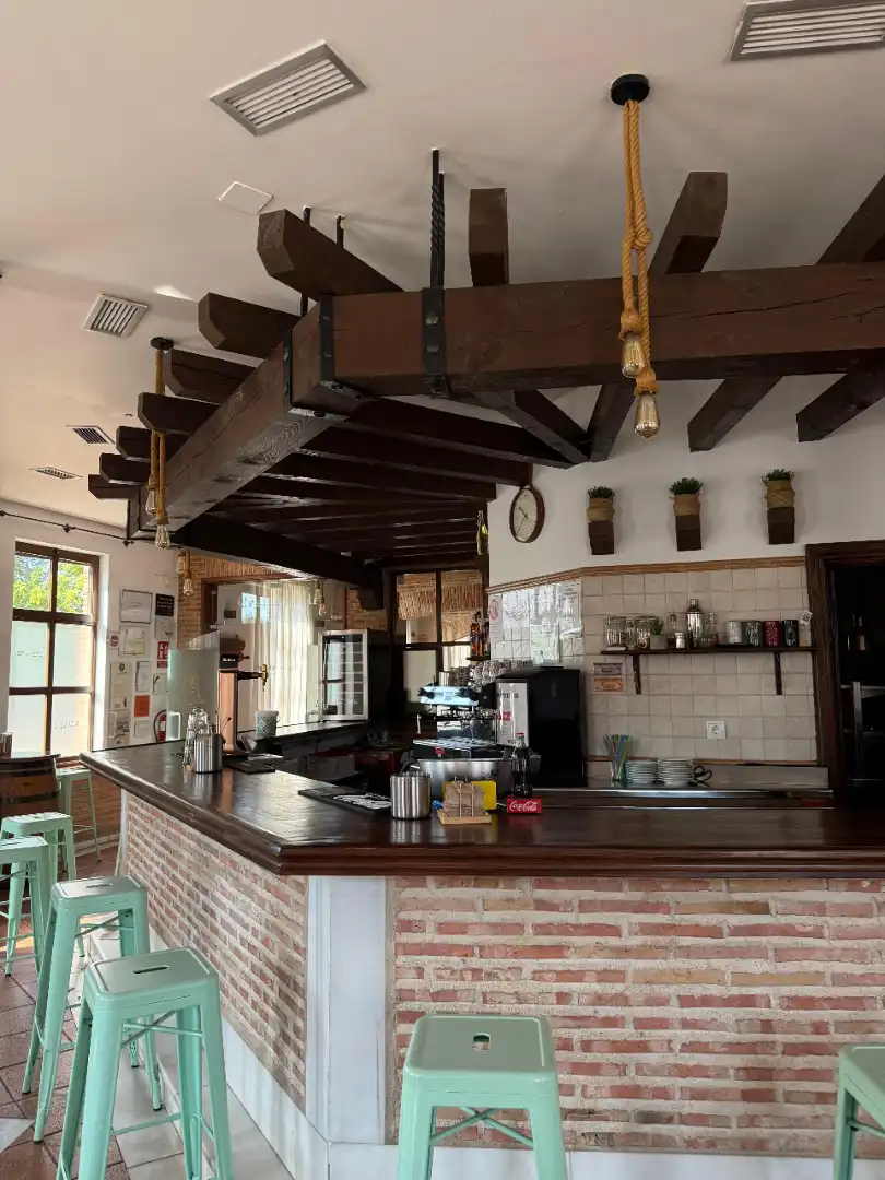 Edificio en venta en Malpica de Tajo con Alarma