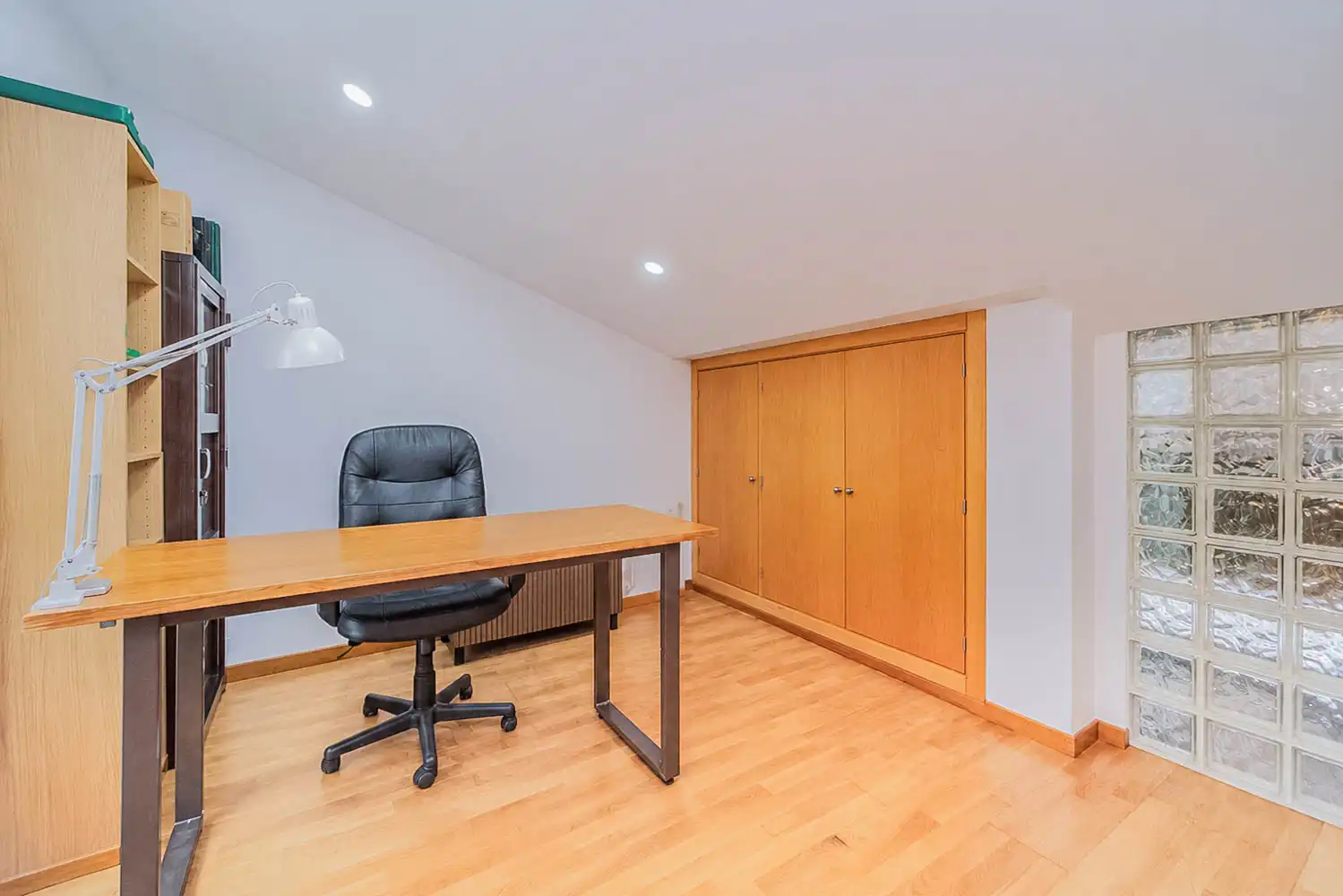 Duplexes for sale in Illescas  with Air Conditioner, Heating and Oven