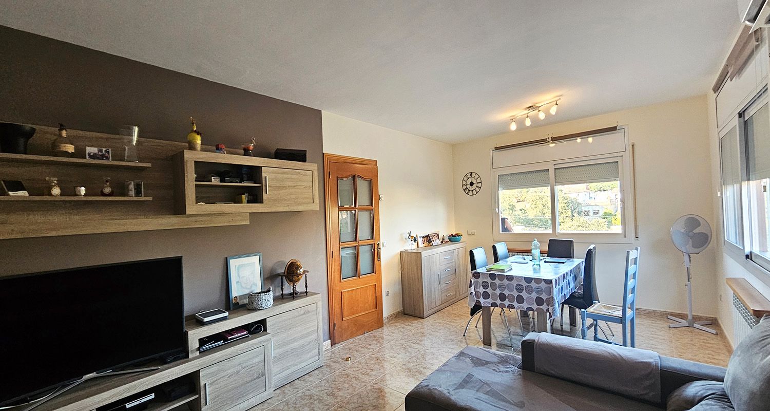 Sala d'estar de Casa o xalet en venda en Fogars de la Selva amb Aire condicionat, Calefacció i Jardí privat