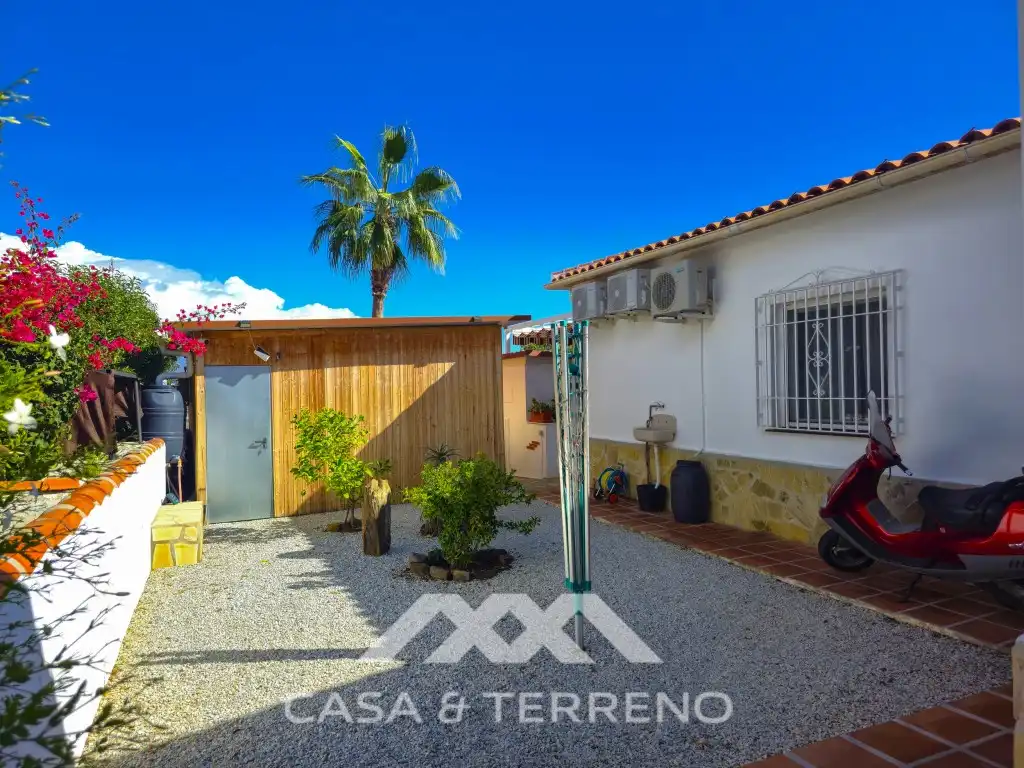 Casa amb piscina en venda a Poligono 1 Paraje 28 Benthomiz, imagen 52
