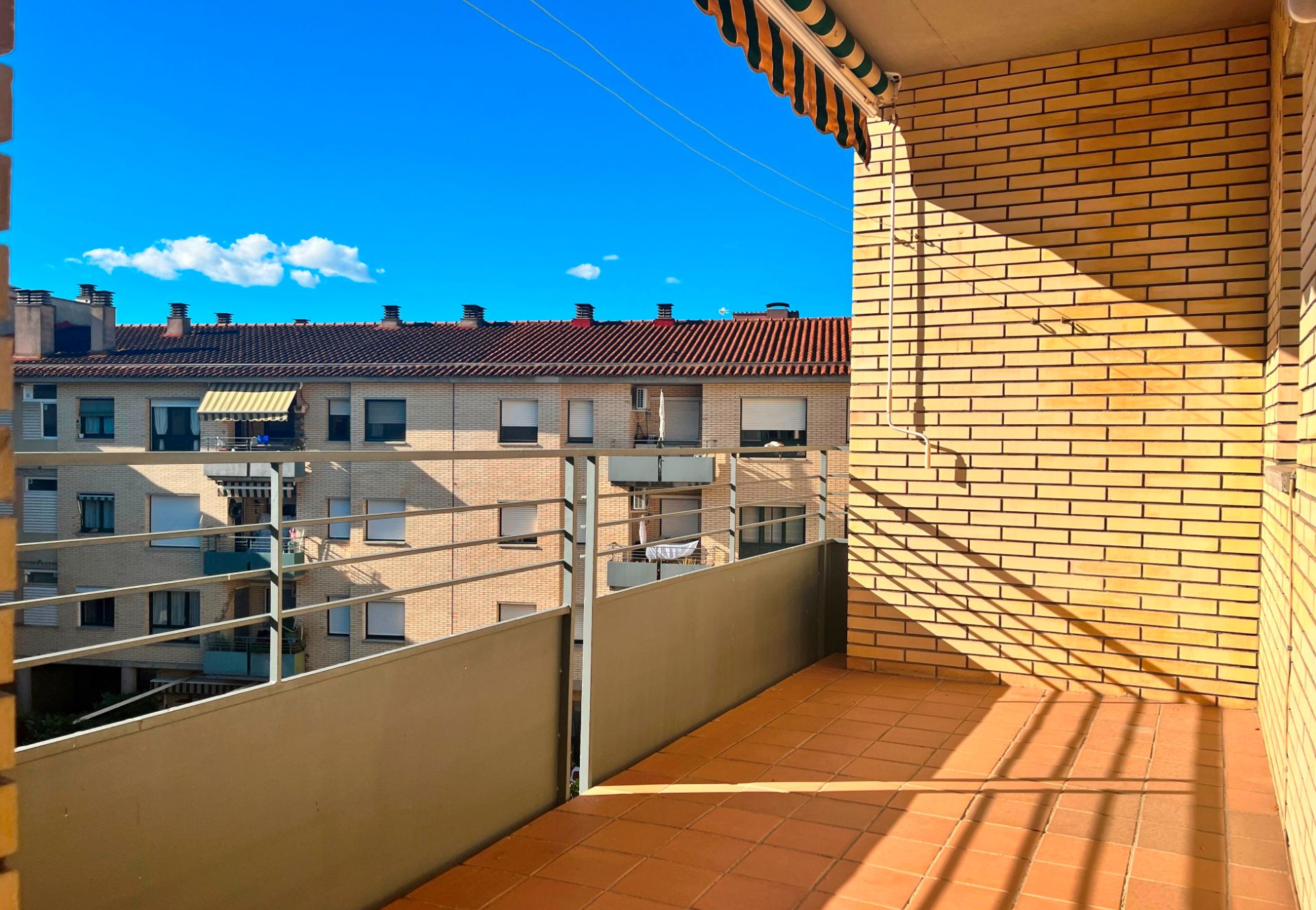 Balcony of Flat for sale in Girona Capital  with Air Conditioner, Heating and Oven
