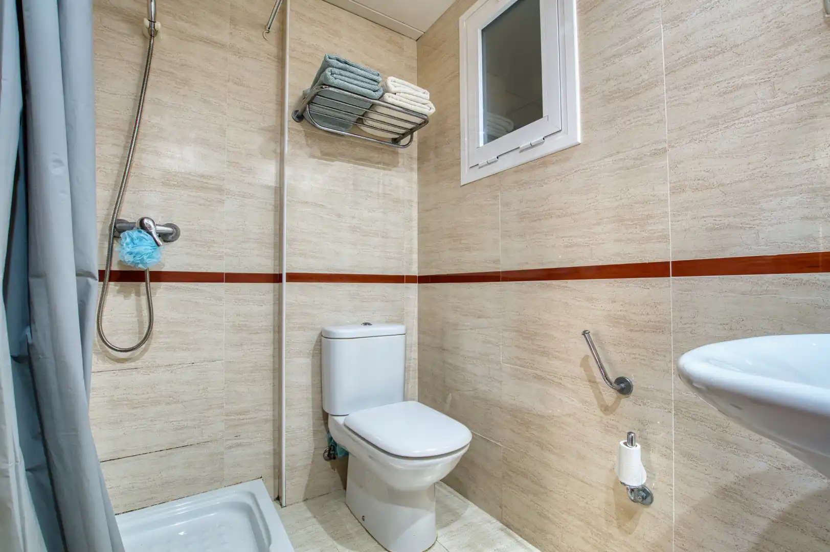 Badezimmer von Wohnung zum Verkauf in Rincón de la Victoria mit Klimaanlage, Terrasse und Möbliert