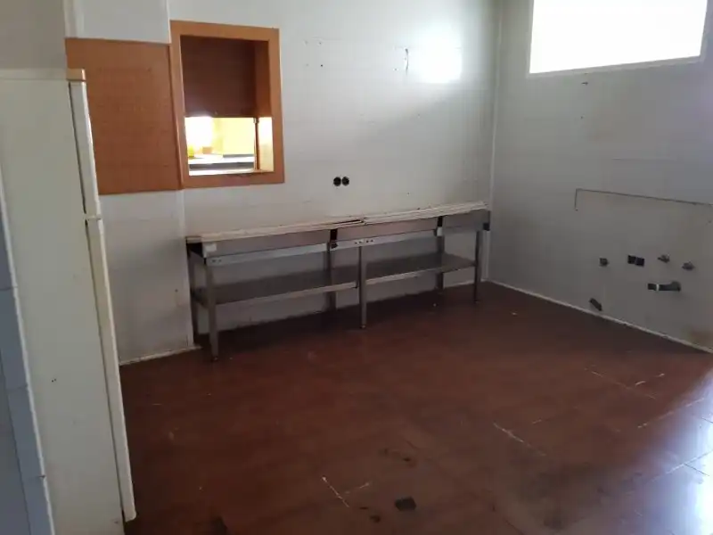 Local comercial en venda a Malpartida de Plasencia, imagen 11