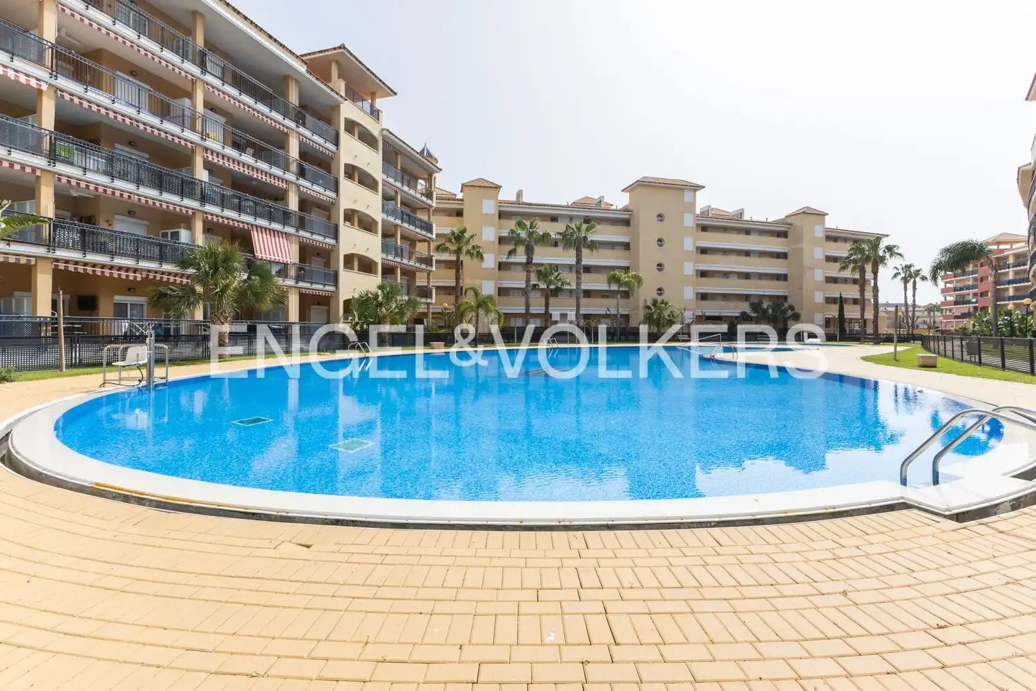 Piscina de Pis de lloguer en Canet d'En Berenguer amb Aire condicionat, Calefacció i Jardí privat