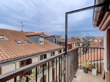Piso con ascensor en venta en Calle de Fermín Calbetón