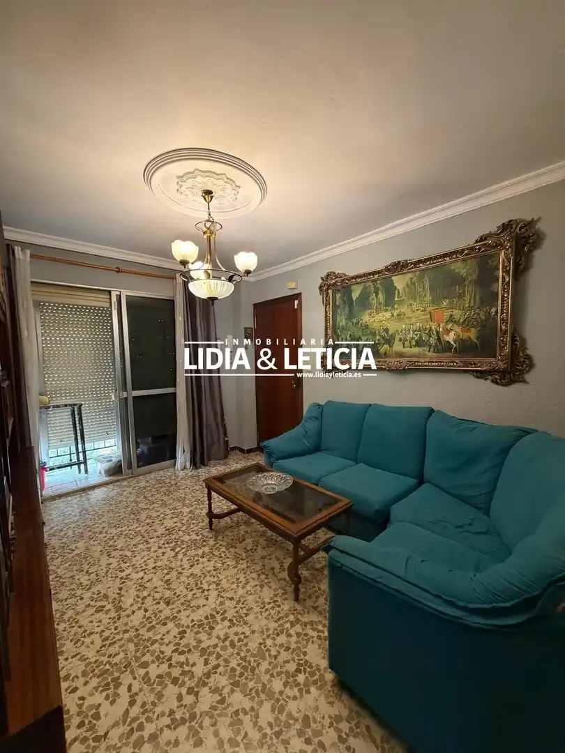 Sala de estar de Piso en venta en Alcalá de Guadaira