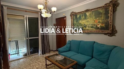 Foto 2 de Piso en venta en La Paz, Alcalá de Guadaira